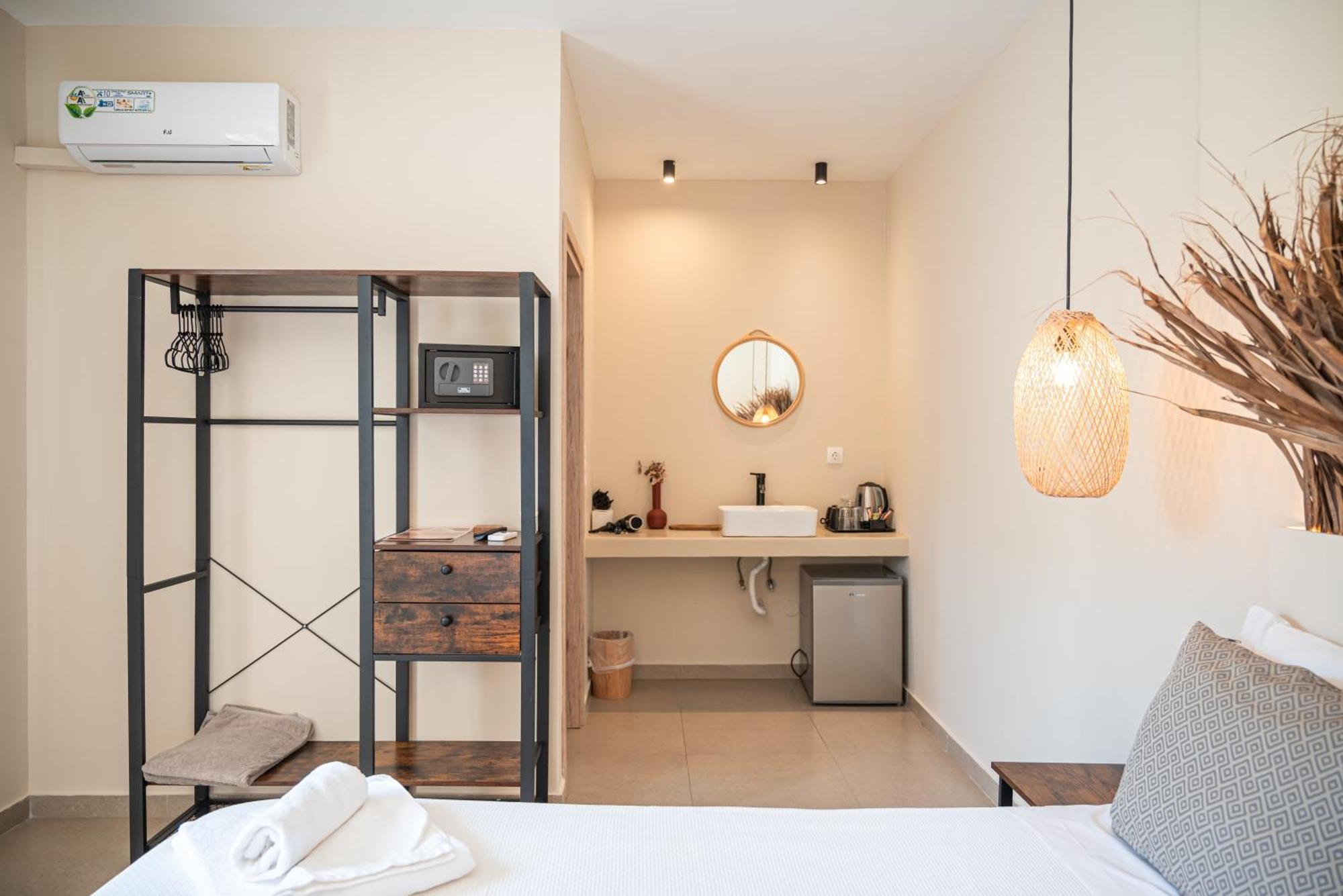 Atma Beach Rooms & Suites Faliraki Extérieur photo